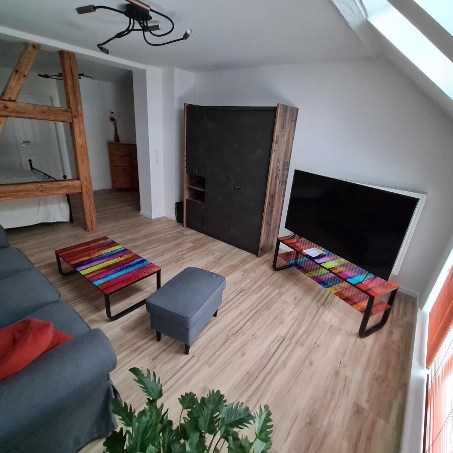 Gaestezimmer Treuen - Bed & Breakfast Exteriör bild