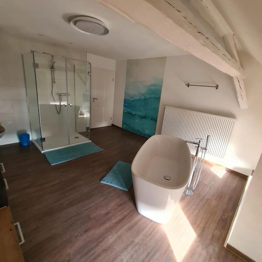 Gaestezimmer Treuen - Bed & Breakfast Exteriör bild