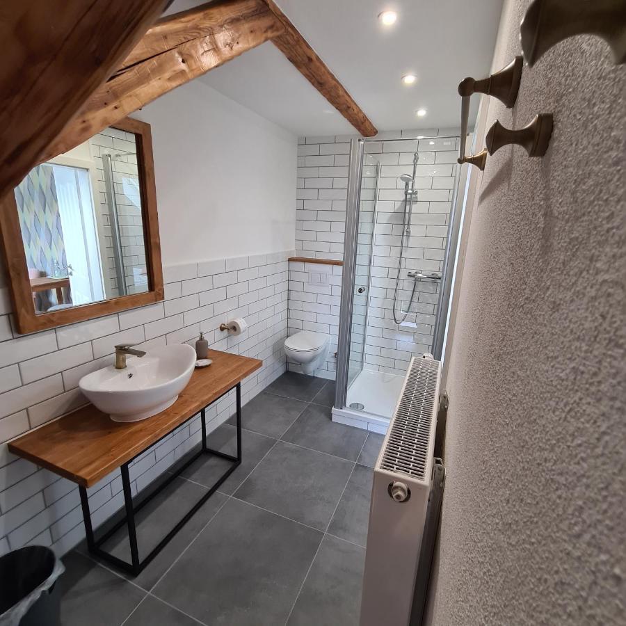 Gaestezimmer Treuen - Bed & Breakfast Exteriör bild