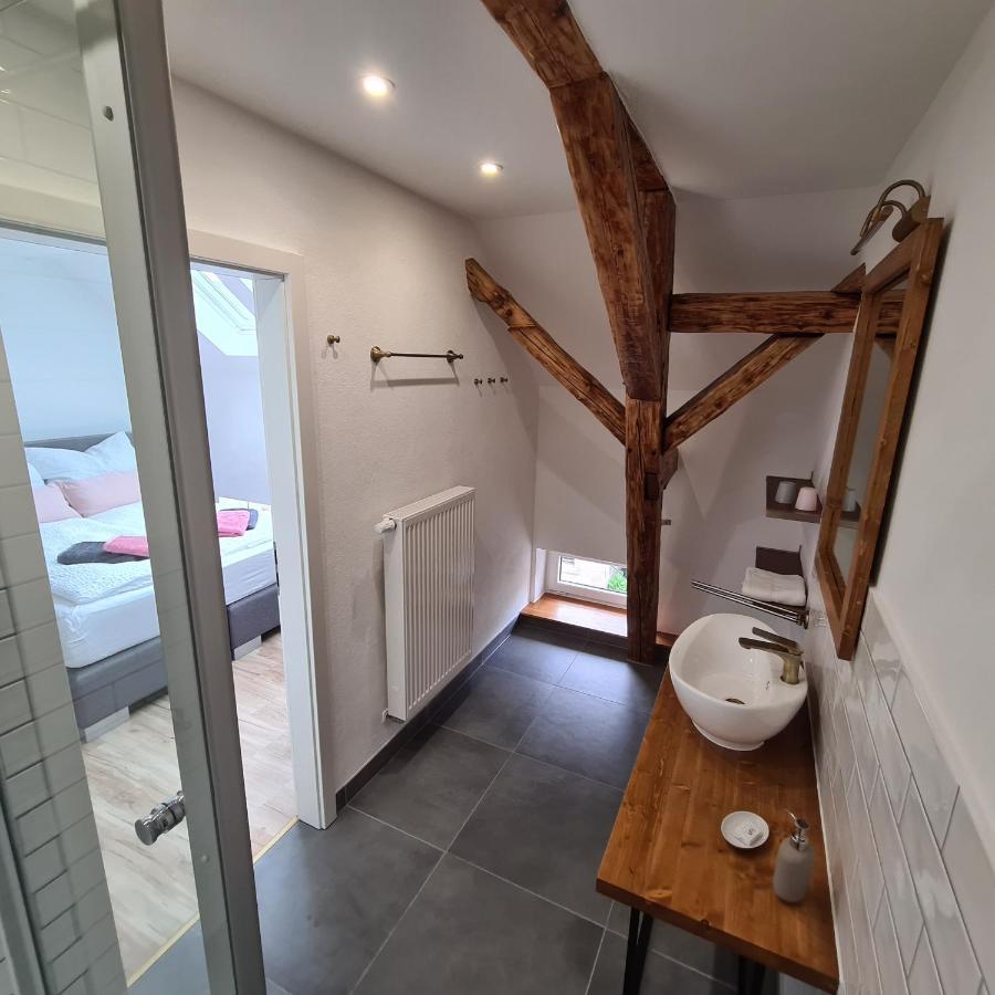 Gaestezimmer Treuen - Bed & Breakfast Exteriör bild